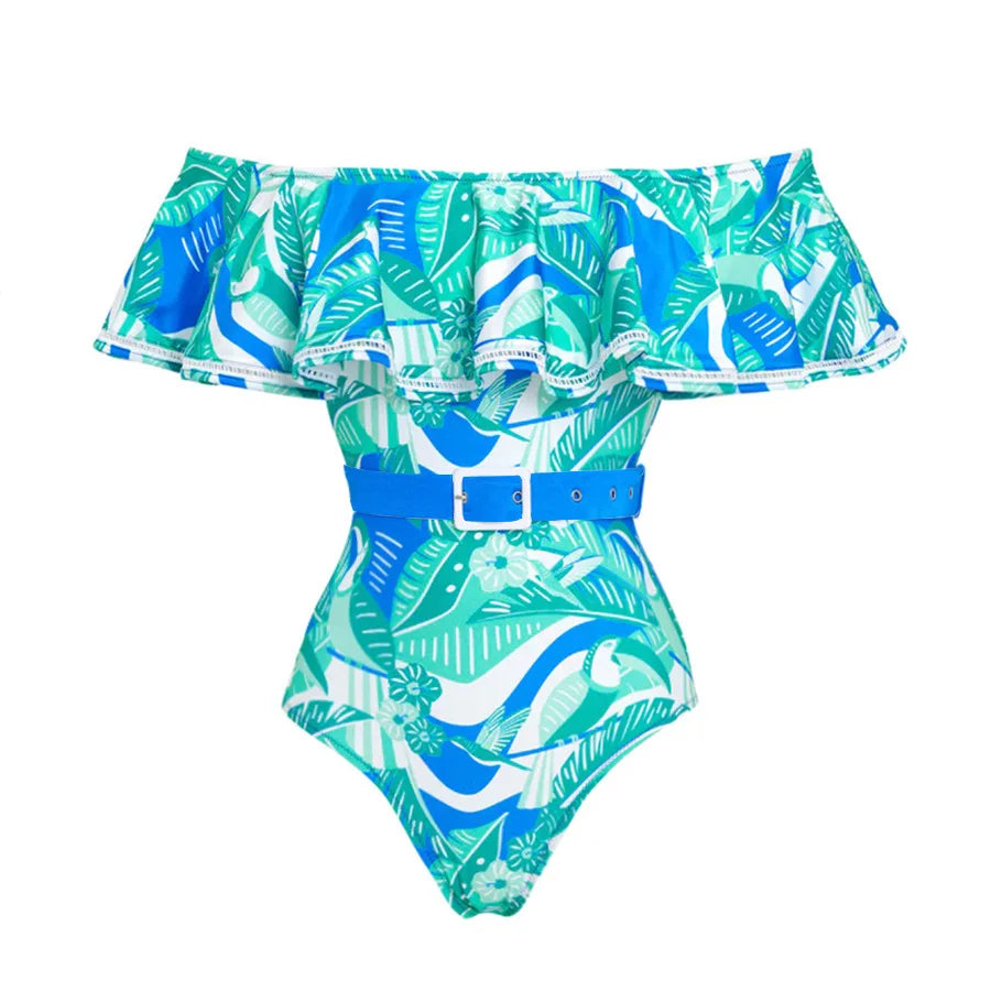 Effortlessly Elegant Swimsuit with a Timeless Design