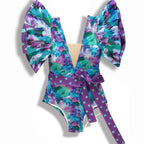 Effortlessly Elegant Bathing Suit with a Timeless Design