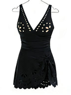 Finely Styled Dress with a Classic Vintage Look