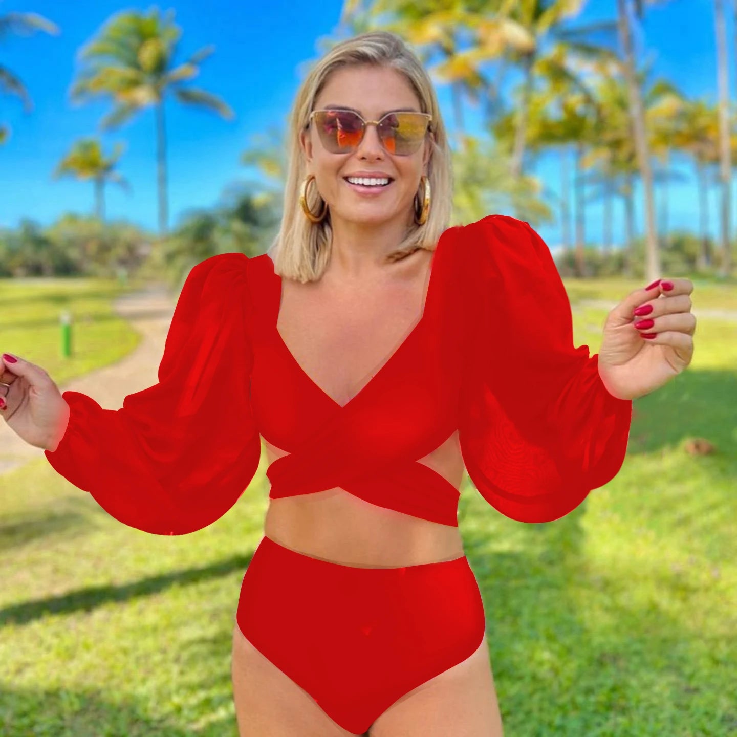 Effortlessly Elegant Bathing Suit with a Timeless Design