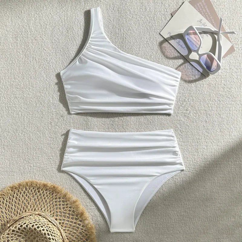 Casually Elegant Bathing Suit with a Refined Edge