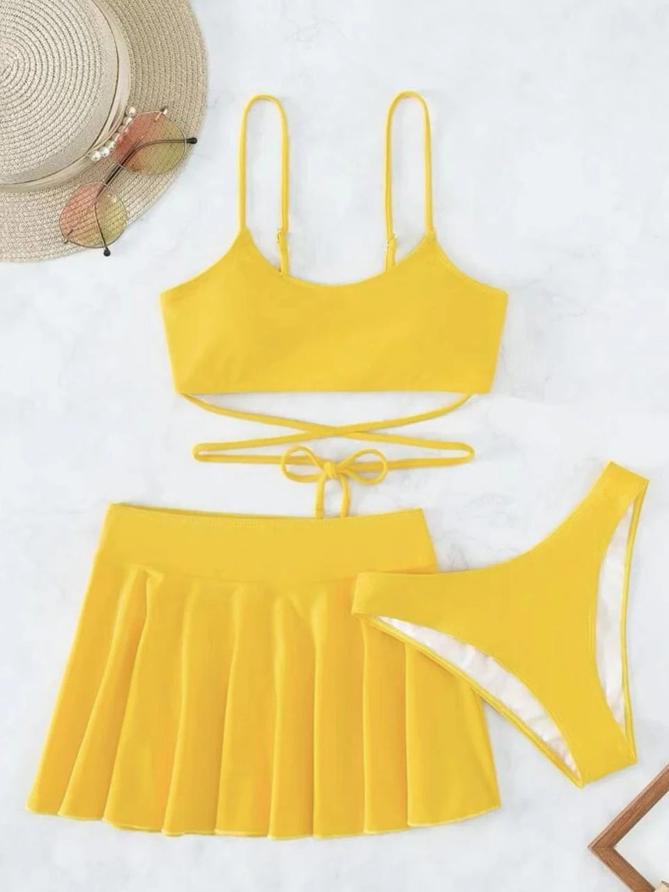 Effortlessly Elegant Bathing Suit with a Timeless Design