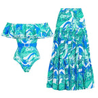 Effortlessly Elegant Swimsuit with a Timeless Design