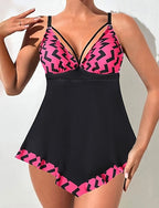 Swimwear 2 Piece Cheeky Swimsuit Backless Vacation Beach Wear Graphic V Neck Sleeveless Bathing Suits